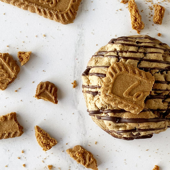 Cookie Butter Stuffed Cookies